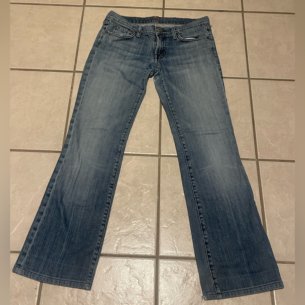7 For All Mankind Women's Distressed Light‎ Blue Bootcut Jeans Size 28
